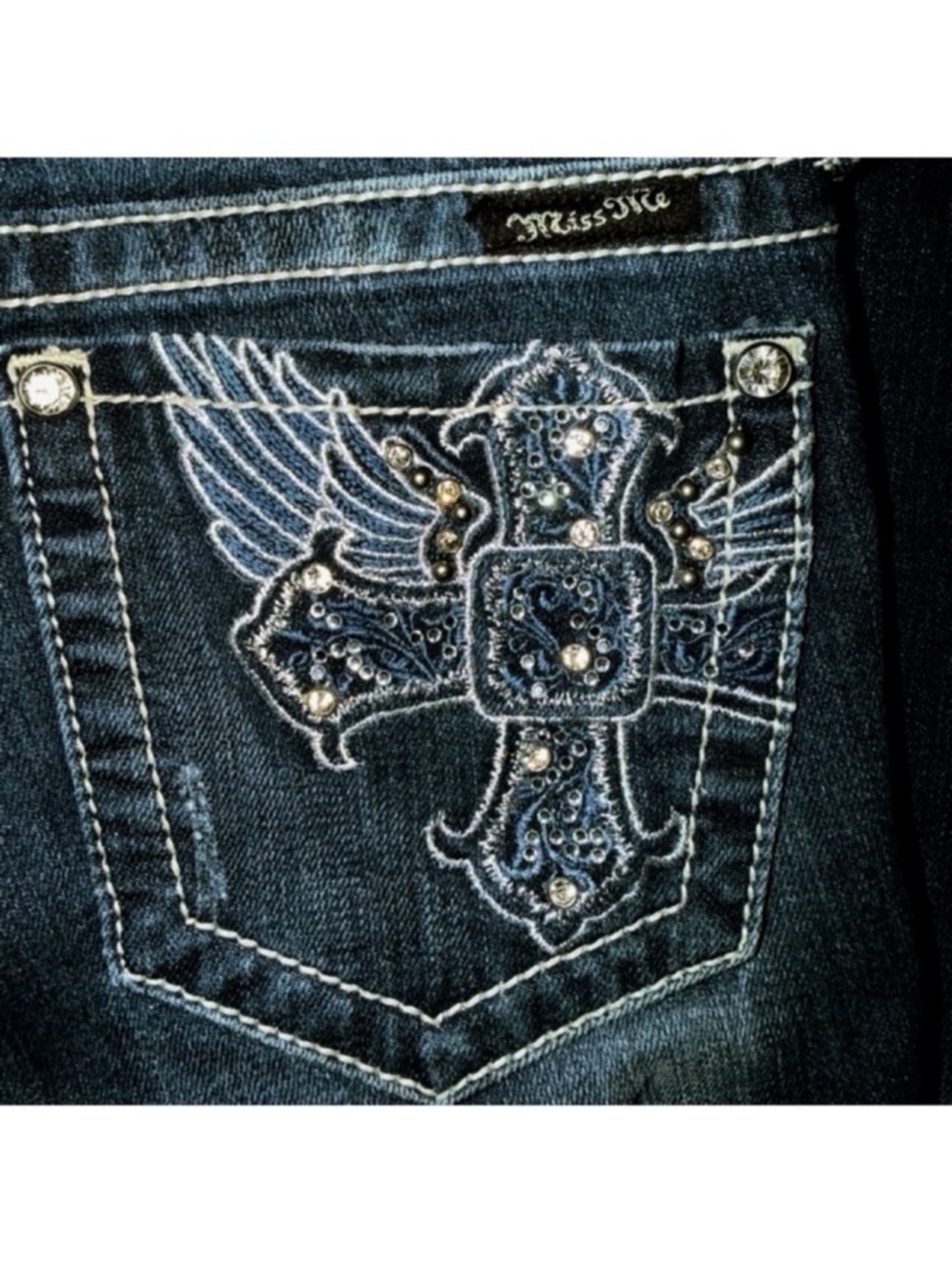 Gorgeous Vintage Miss Me Boot Jeans With Embellished Cross Pockets 31” Inseam